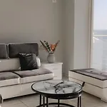 Beachfront Luxury Residences 11s 아파트 *
