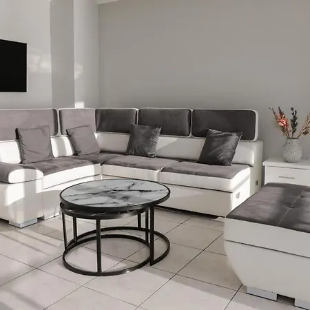 Beachfront Luxury Residences 11s